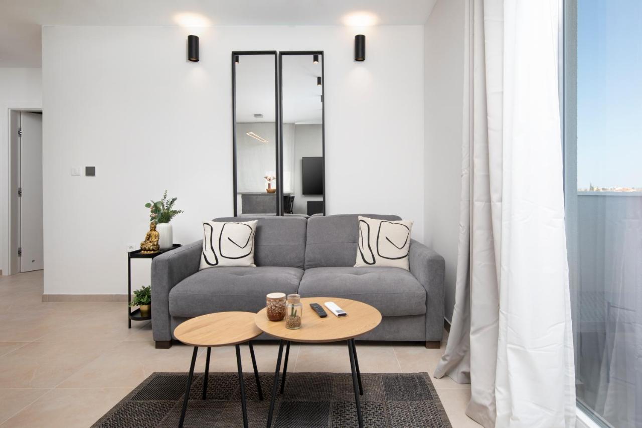 Meraviglia Residence Пула Экстерьер фото